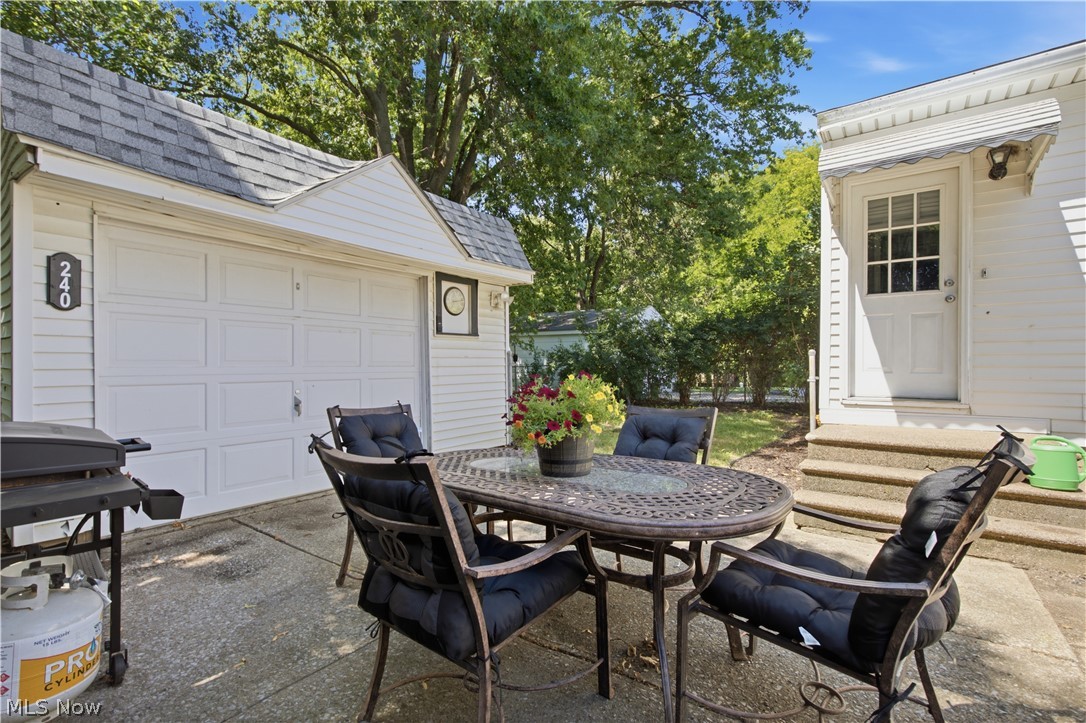 240 Moore Road Avon Lake OH 44012
