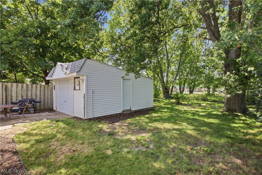 240 Moore Road Avon Lake OH 44012