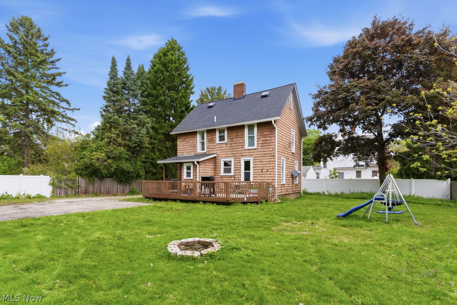 1478 W Market Street Akron OH 44313