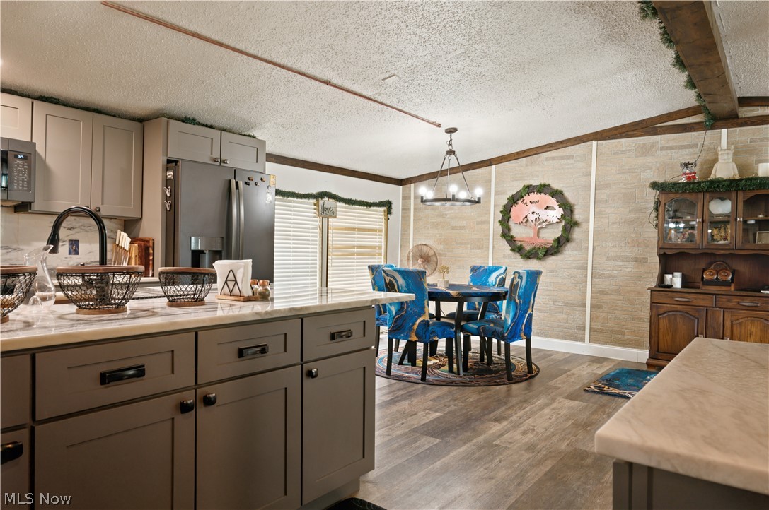 17366 Wick Avenue Lake Milton OH 44429