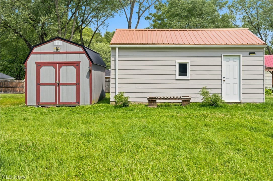 17366 Wick Avenue Lake Milton OH 44429