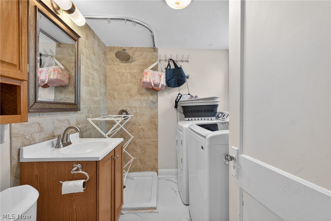 22325 Fairmount Boulevard Shaker Heights OH 44118