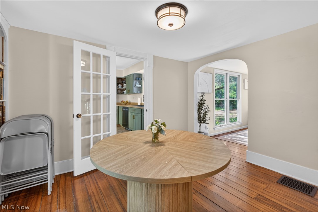 22325 Fairmount Boulevard Shaker Heights OH 44118