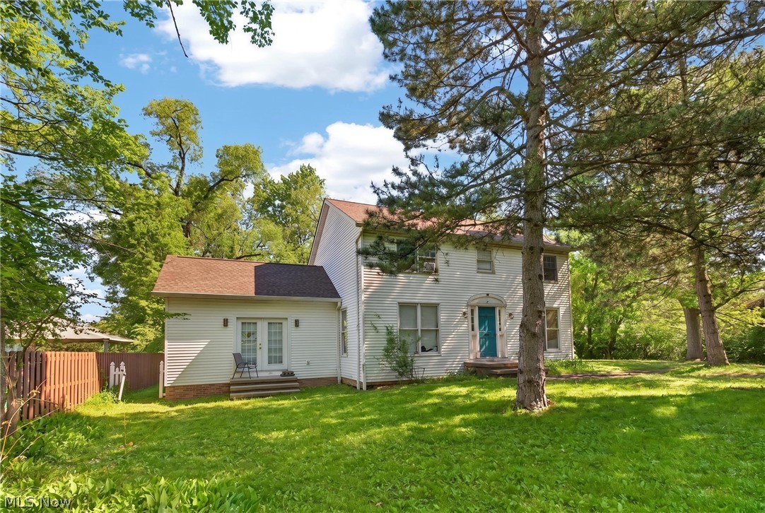 22325 Fairmount Boulevard Shaker Heights OH 44118
