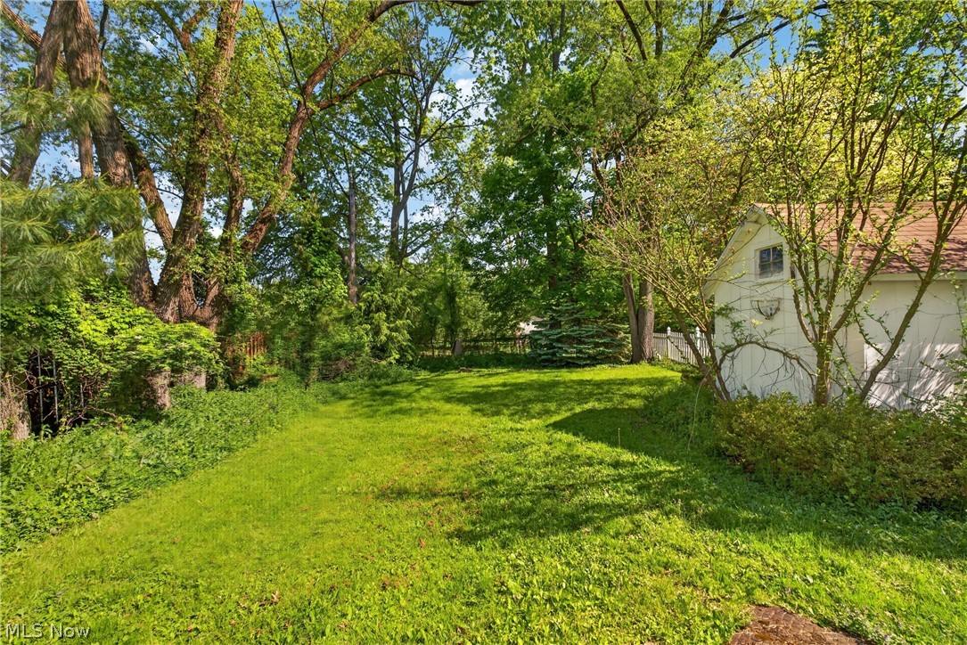 22325 Fairmount Boulevard Shaker Heights OH 44118