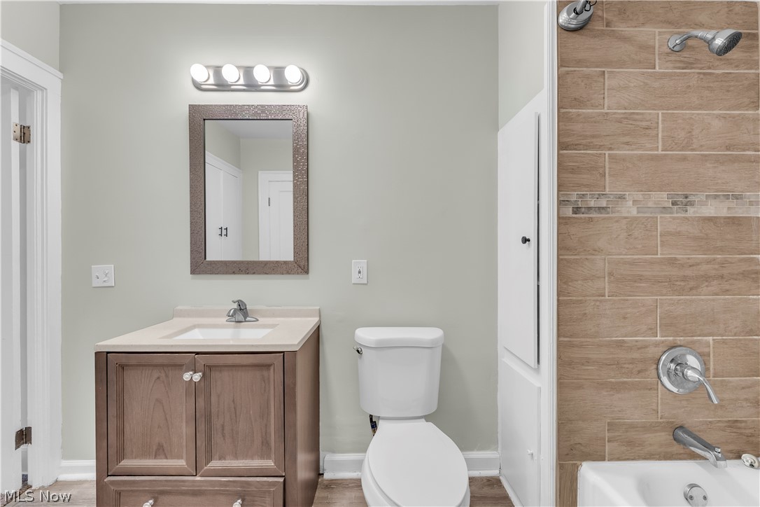 3326 E Scarborough Road Cleveland Heights OH 44118