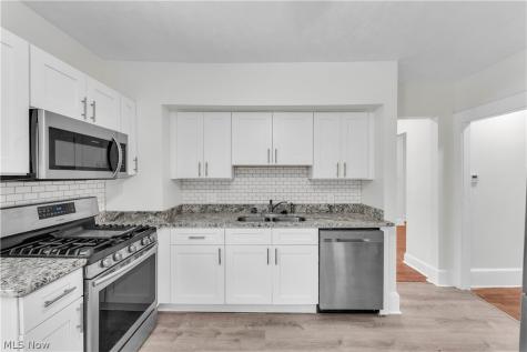 3326 E Scarborough Road Cleveland Heights OH 44118