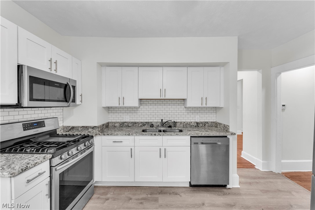 3326 E Scarborough Road Cleveland Heights OH 44118