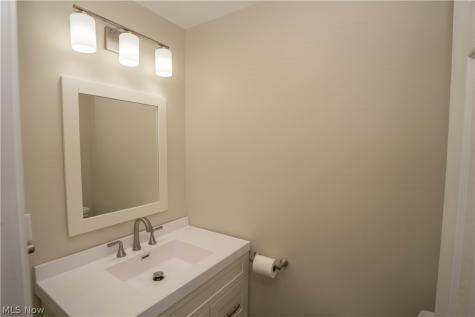 3016 9th Street SW Canton OH 44710