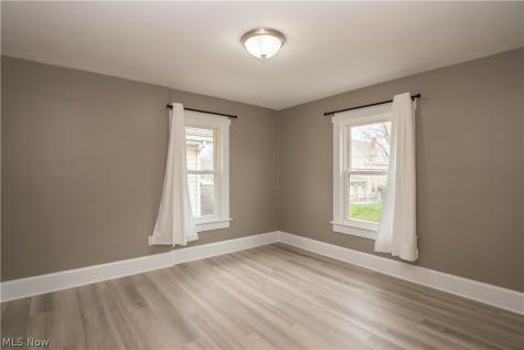 3016 9th Street SW Canton OH 44710