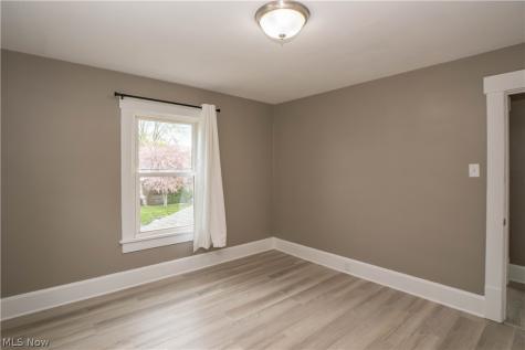3016 9th Street SW Canton OH 44710