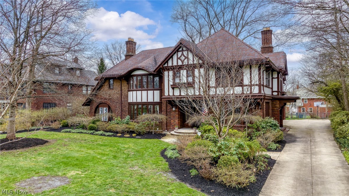 2950 Attleboro Road Shaker Heights OH 44120