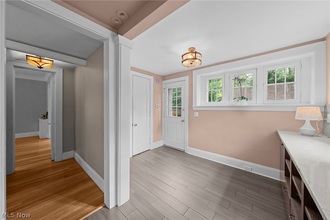 2950 Scarborough Cleveland Heights OH 44118