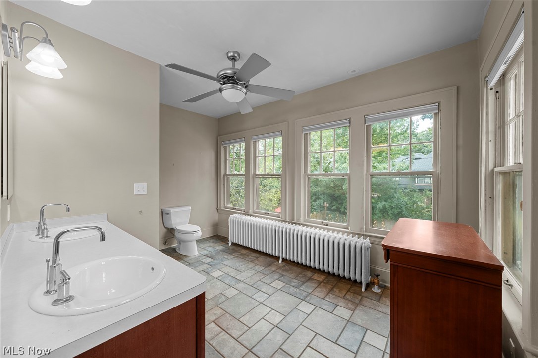 2950 Scarborough Cleveland Heights OH 44118