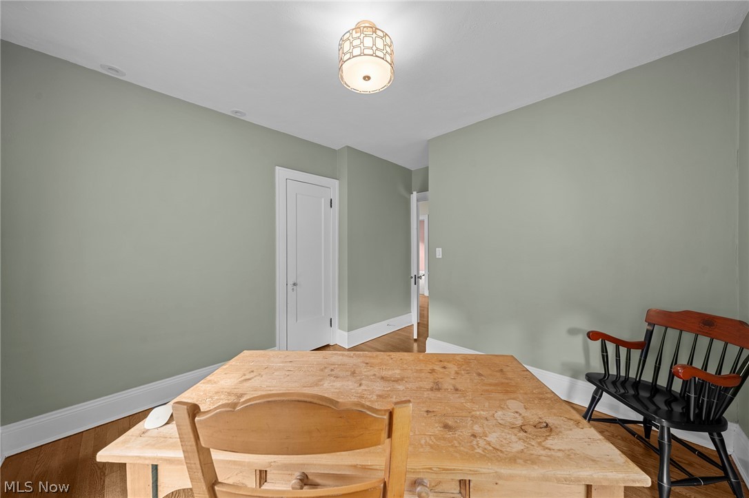 2950 Scarborough Cleveland Heights OH 44118