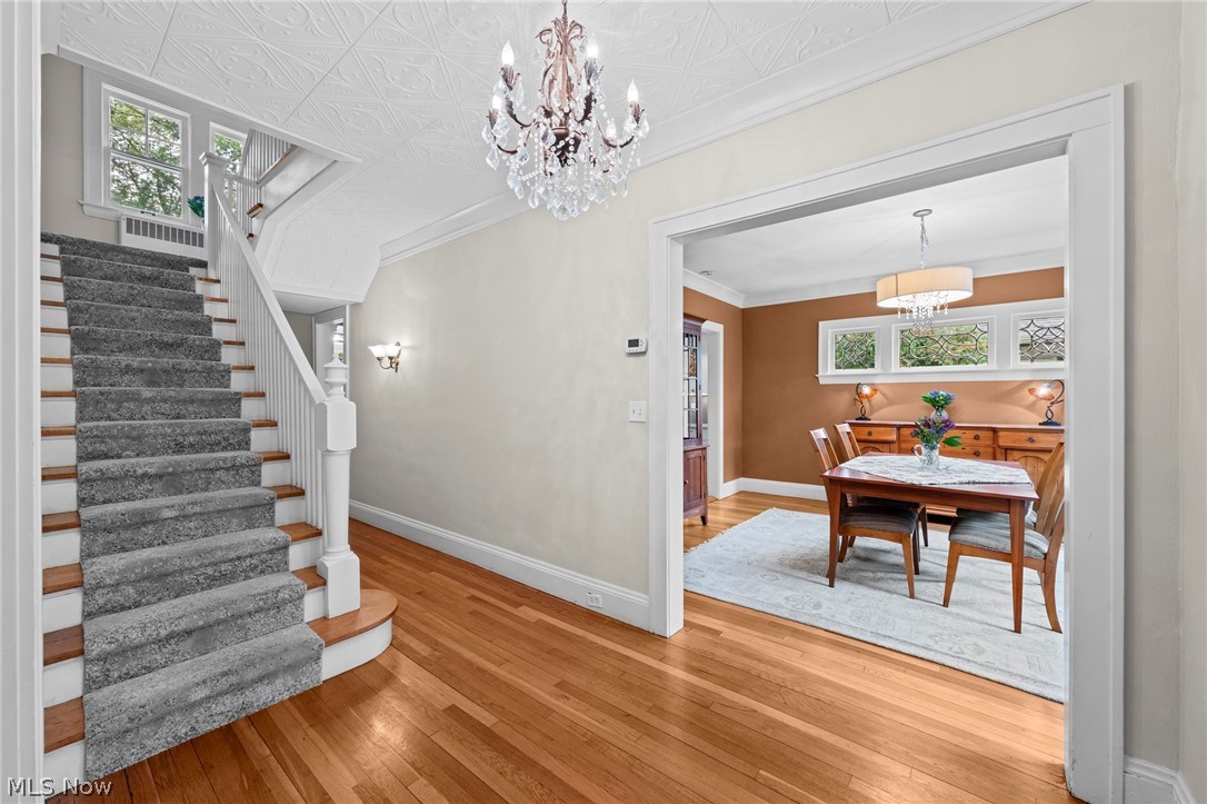 2950 Scarborough Cleveland Heights OH 44118