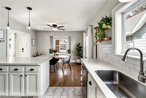 2521 Berk Street Cuyahoga Falls OH 44221