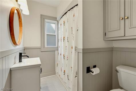 2521 Berk Street Cuyahoga Falls OH 44221