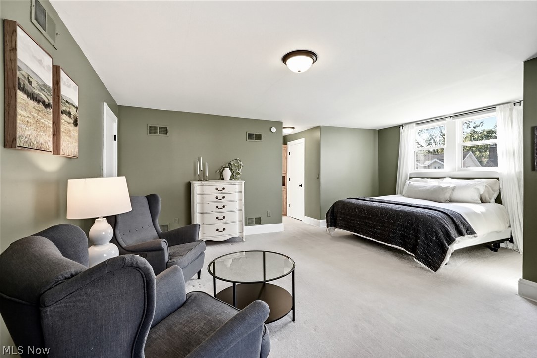 2521 Berk Street Cuyahoga Falls OH 44221