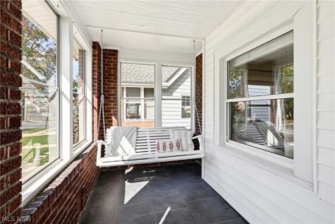 2521 Berk Street Cuyahoga Falls OH 44221