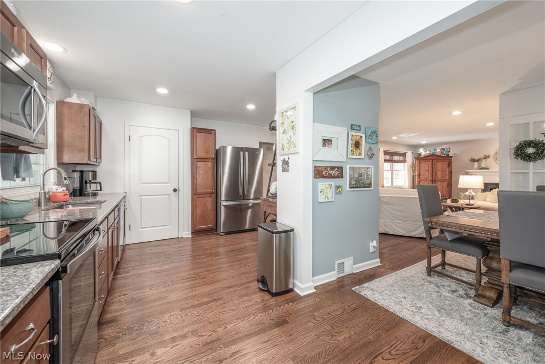 154 Birdwood Road Akron OH 44313