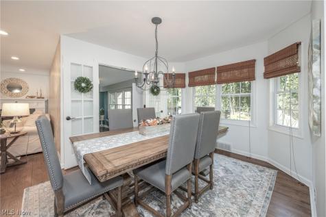 154 Birdwood Road Akron OH 44313