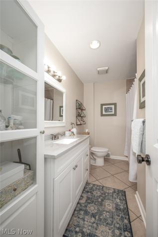 154 Birdwood Road Akron OH 44313
