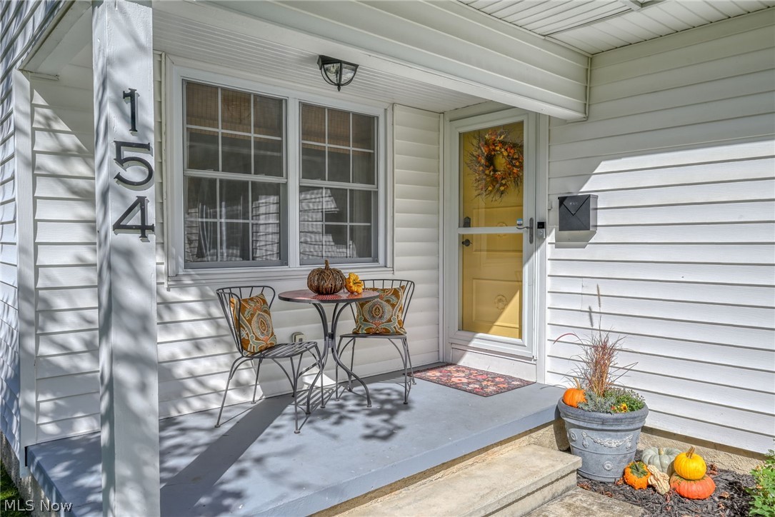 154 Birdwood Road Akron OH 44313
