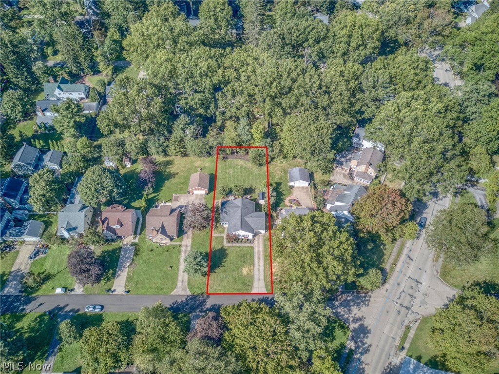 154 Birdwood Road Akron OH 44313