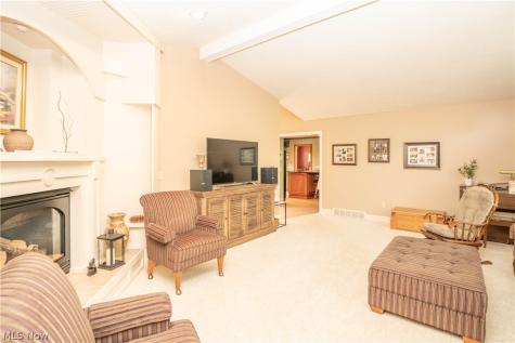 6215 Bayside Street NW Canton OH 44718