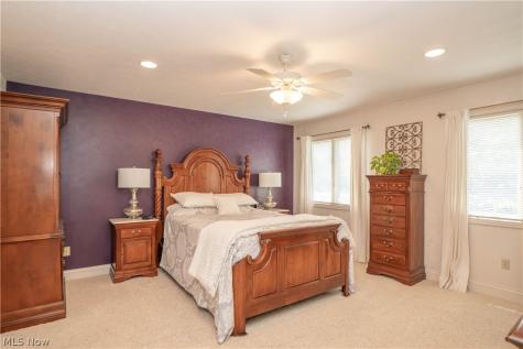 6215 Bayside Street NW Canton OH 44718
