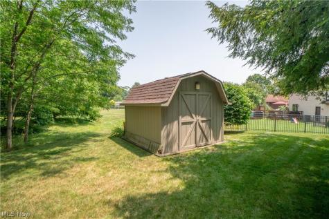 6215 Bayside Street NW Canton OH 44718