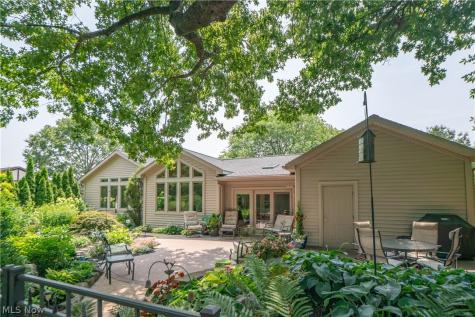 6215 Bayside Street NW Canton OH 44718