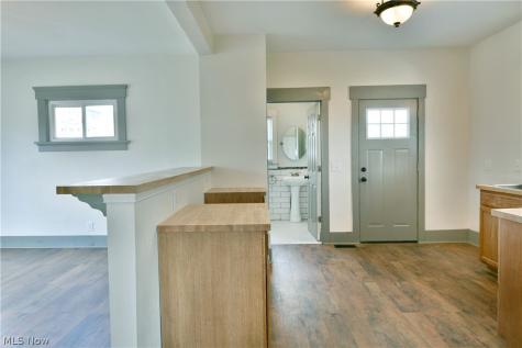622 High Avenue SW Canton OH 44707