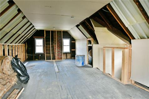 622 High Avenue SW Canton OH 44707