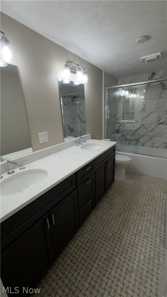 8796 Evergreen Drive Mentor OH 44060