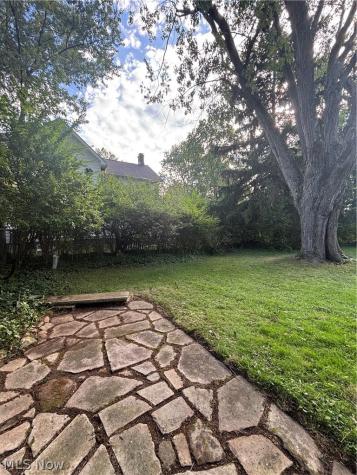 6862 York Road Parma Heights OH 44130