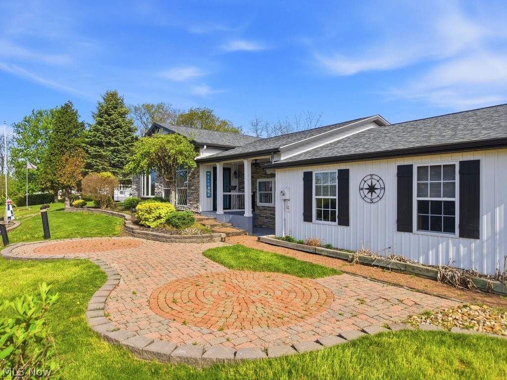 58 Pueblo Trail Malvern OH 44644