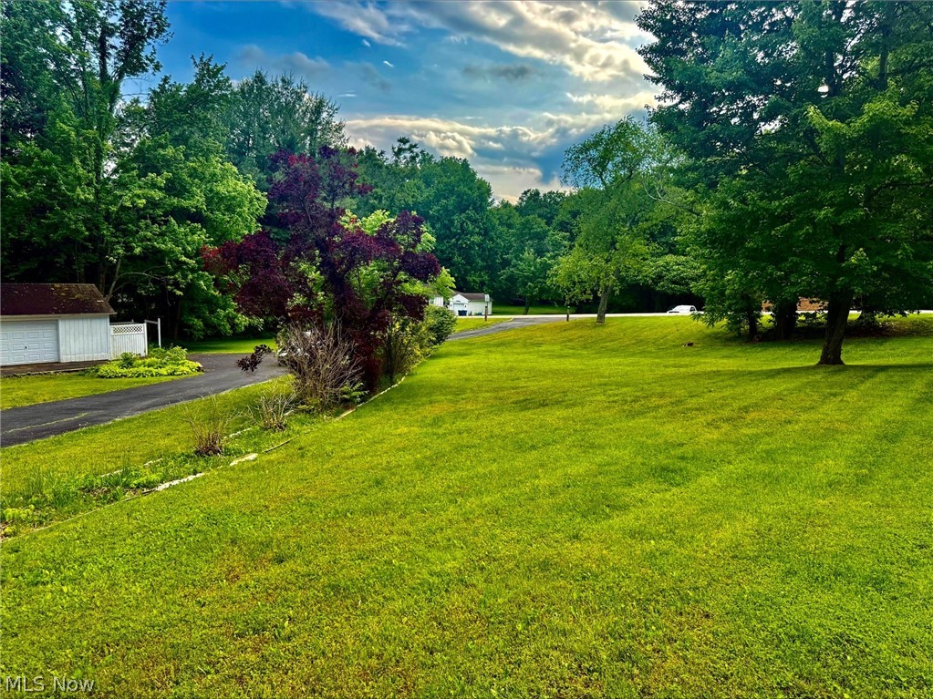1362 Turkeyfoot Lake Road Barberton OH 44203