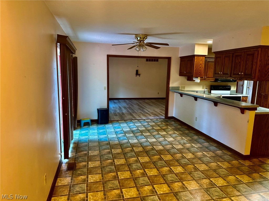 1362 Turkeyfoot Lake Road Barberton OH 44203