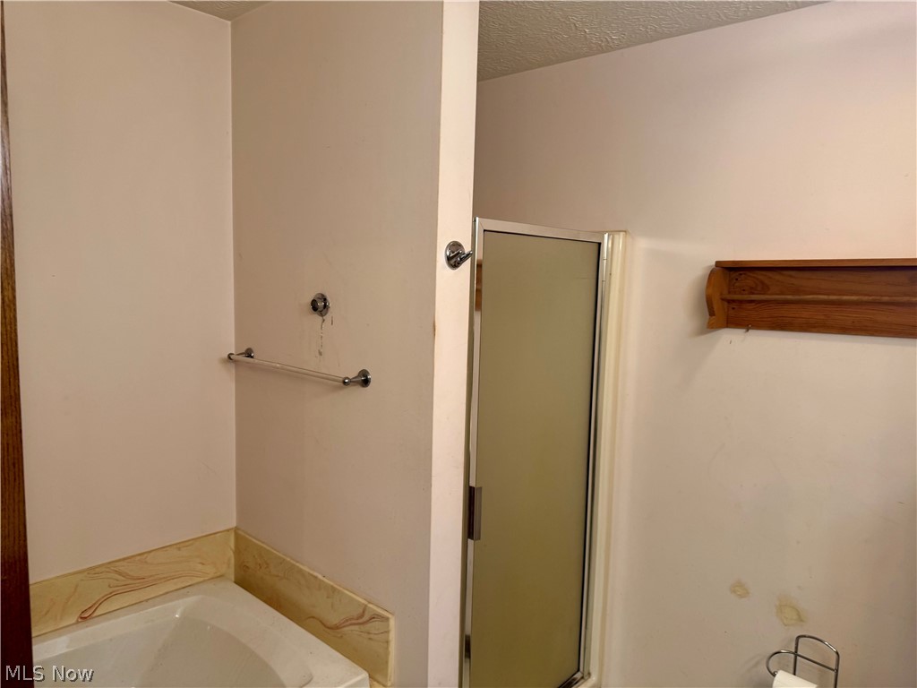 1362 Turkeyfoot Lake Road Barberton OH 44203