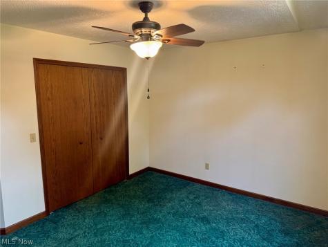 1362 Turkeyfoot Lake Road Barberton OH 44203