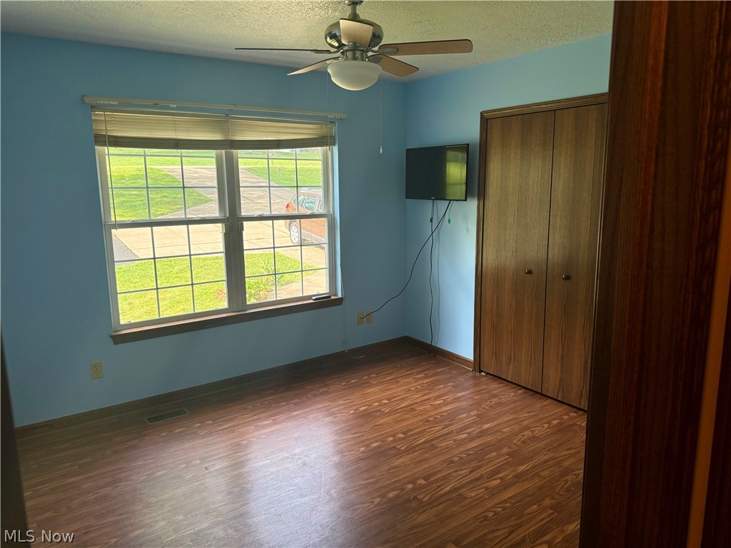 1362 Turkeyfoot Lake Road Barberton OH 44203