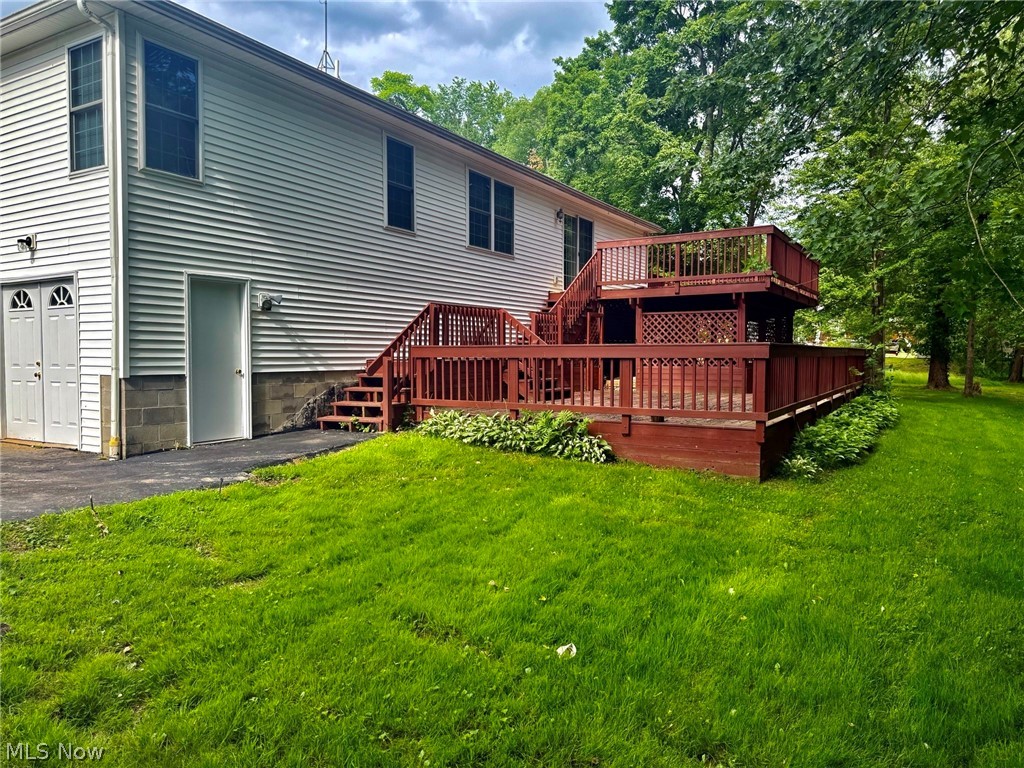 1362 Turkeyfoot Lake Road Barberton OH 44203