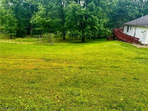 1362 Turkeyfoot Lake Road Barberton OH 44203