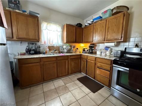 3521 W 129th Street Cleveland OH 44111
