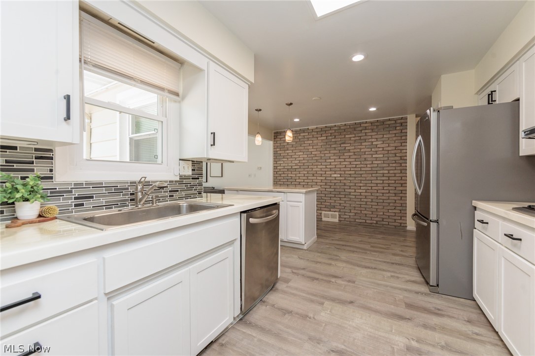 1767 Larkspur Drive Lyndhurst OH 44124