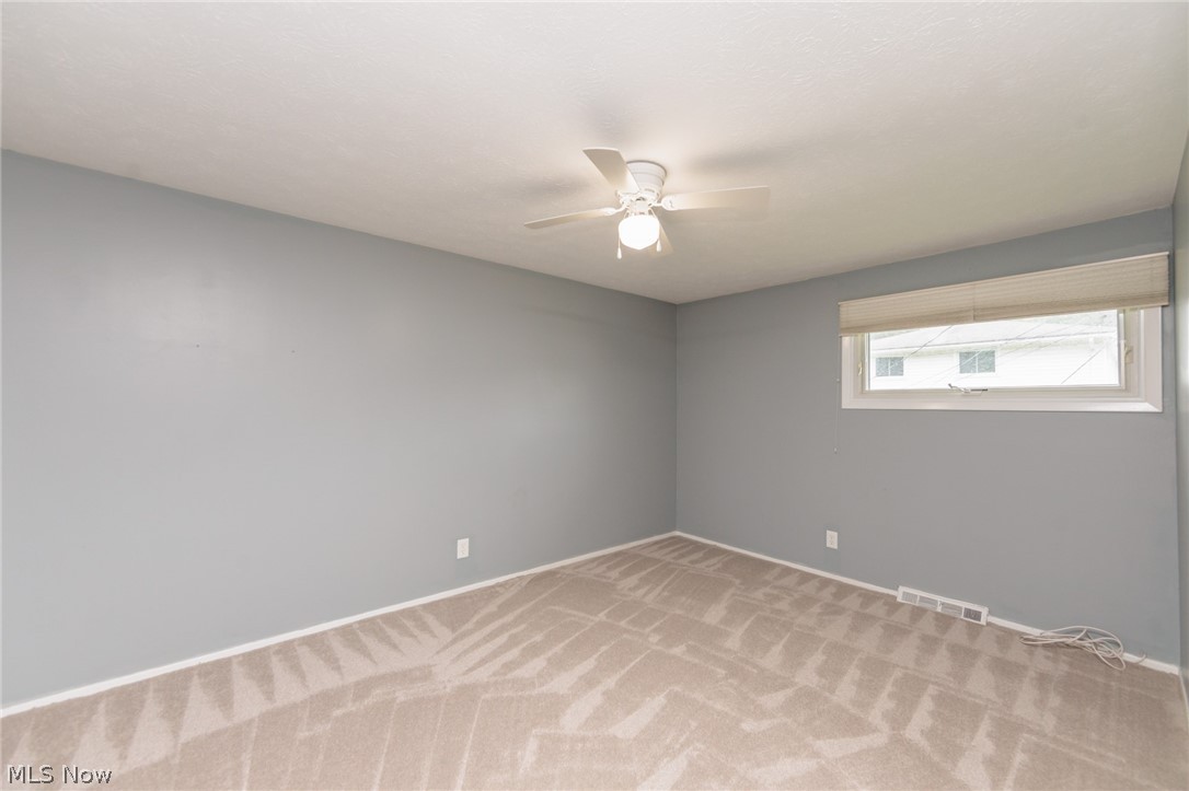 1767 Larkspur Drive Lyndhurst OH 44124