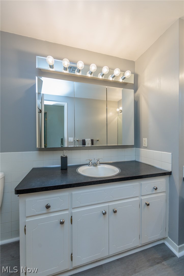 1767 Larkspur Drive Lyndhurst OH 44124