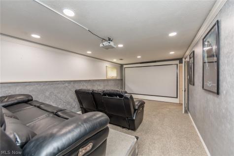 1767 Larkspur Drive Lyndhurst OH 44124